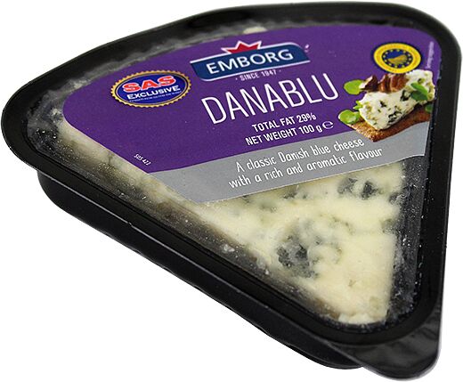 Сыр с плесенью "Emborg Danablu" 100г